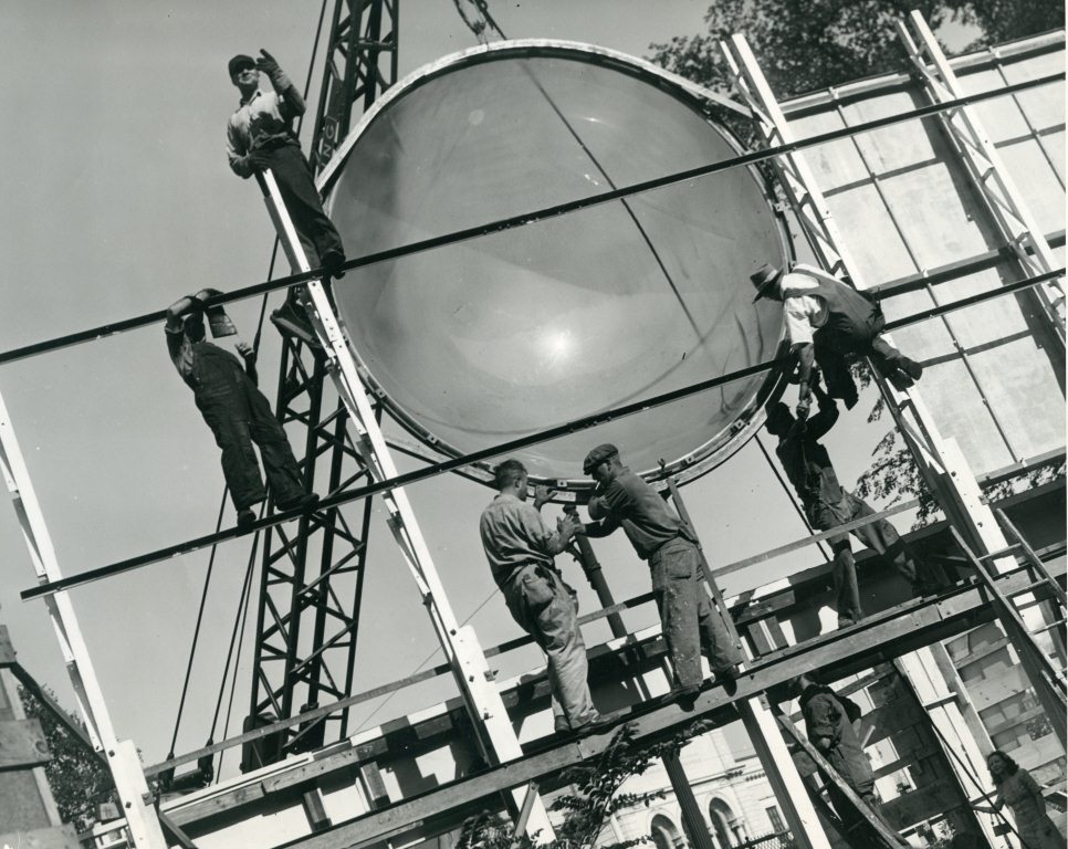 DIA in the background