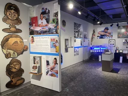 Hustle ehxhibit