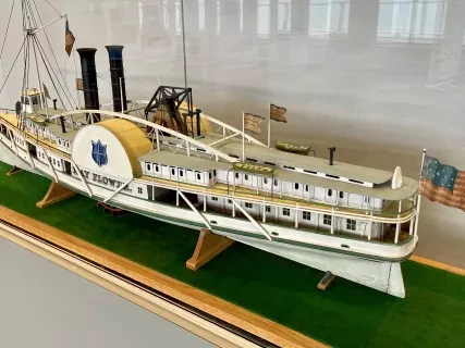 Mayflower model
