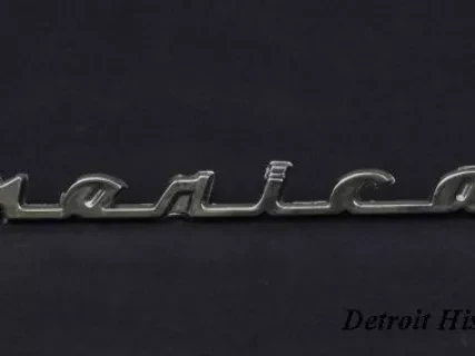 Emblem, Automotive