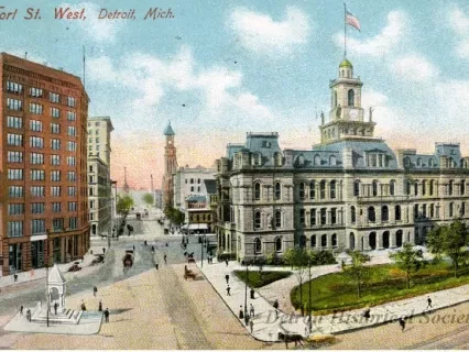 Postcard - Fort Street West, Detroit, Mich.