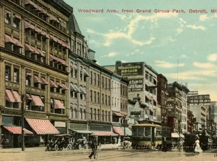 Postcard - Woodward Ave., from Grand Circus Park, Detroit, Mich.