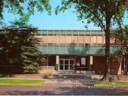 Postcard - International Institute of Metropolitan Detroit