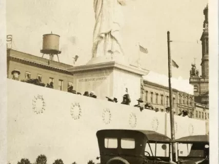 Postcard - Statue of Liberty