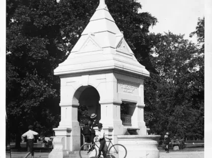 Print, Photographic - W. K. Muir Fountain