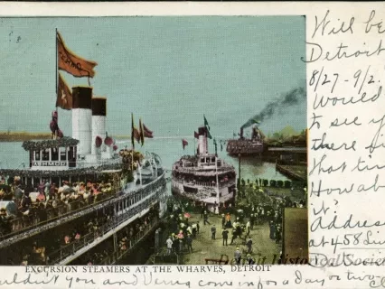 Postcard - Excursion Steamers at the Wharves, Detroit