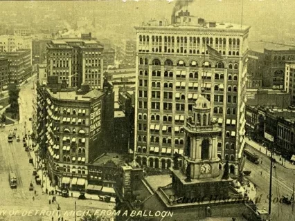 Postcard - A view of Detroit, Mich., From a Balloon.