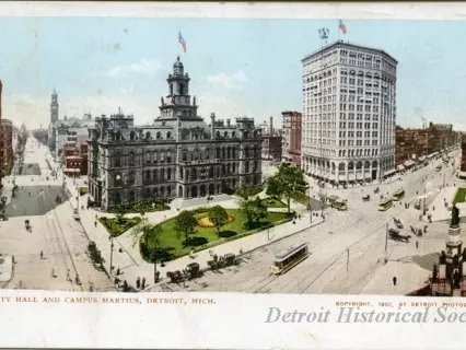 Postcard - City Hall and Campus Martius, Detroit, Mich.
