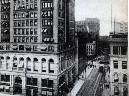 Postcard - Chamber of Commerce Building. Detroit, Mich.