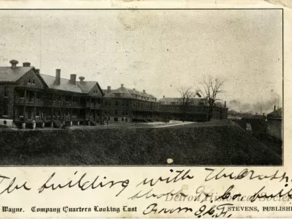 Postcard - Fort Wayne. Company Quarters Looking East.