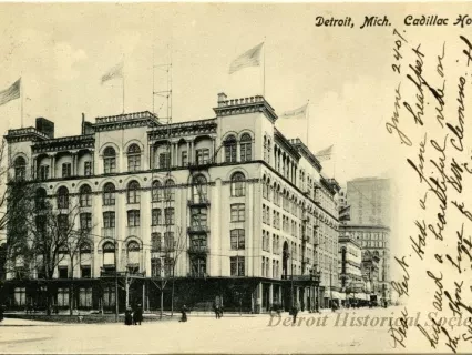 Postcard - Detroit, Mich. Cadillac Hote.