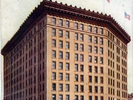 Postcard - Pontchartrain Hotel, Detroit, Mich.