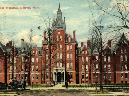 Postcard - Harper Hospital, Detroit, Mich.