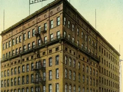 Postcard - Griswold House, Detroit, Mich.