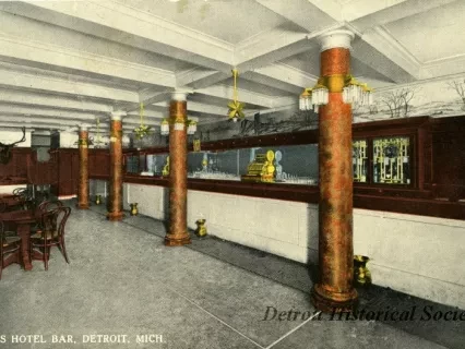 Postcard - Burns Hotel Bar, Detroit, Mich.