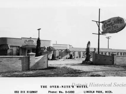 Postcard - The Over-Nite'r Motel, 883 Dix Highway, Lincoln Park, Mich.