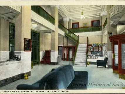 Postcard - Rotunda and Mezzanine, Hotel Norton, Detroit, Mich. - Rotunda And Mezzanine, Hotel Norton, Detroit, Mich.
