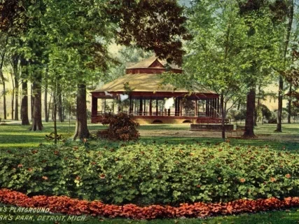 Postcard - Children's Playground, at Clark's Park, Detroit, Mich.