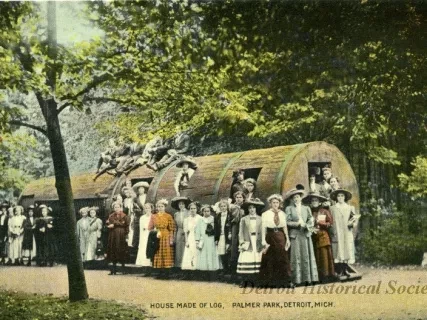 Postcard - House Made of Log, Palmer Park, Detroit, Mich.