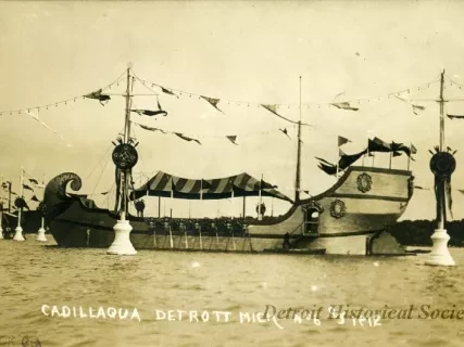 Postcard - Cadillaqua, Detroit, Mich, 1912