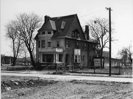 Print, Photographic - 544 Fredrick, front of house