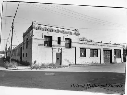 Print, Photographic - East View on Corner of Woodbridge and Walker