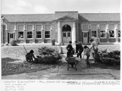 Print, Photographic - Webster Elementary - Fall Clean Up Volunteers