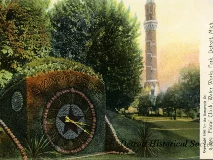 Postcard - Floral Clock, Water Works Park, Detroit, Mich.