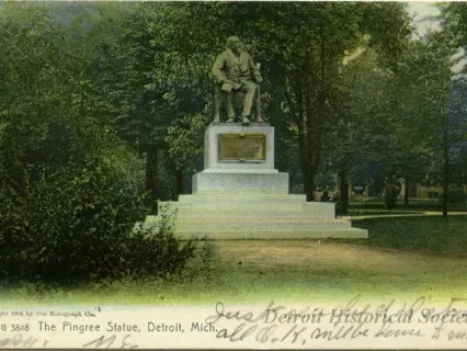 Postcard - The Pingree Statue, Detroit, Mich.