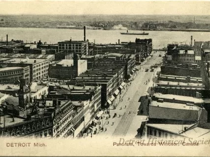 Postcard - Detroit, Mich. Panoram, Towards Windsor, Canada