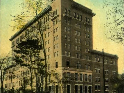 Postcard - New Y.M.C.A. Building, Detroit, Mich.