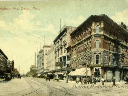 Postcard - Michigan Ave., Detroit, Mich.