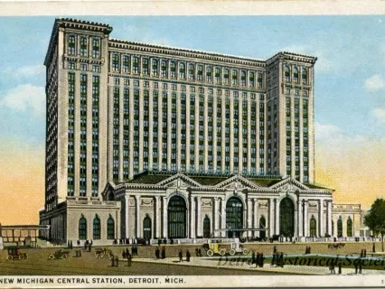 Postcard - New Michigan Central Station, Detroit, Mich.