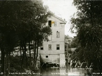 Postcard - The Old Water Mill, Dundee, Mich