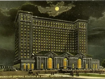 Postcard - New Michigan Central Station by Night, Detroit, Mich.