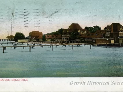 Postcard - Bath Houses, Belle Isle.