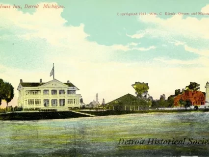 Postcard - Light House Inn, Detroit, Michigan