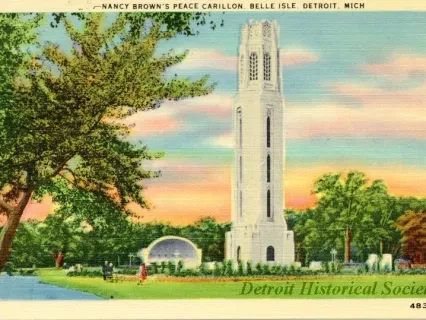 Postcard - Nancy Brown's Peace Carillon, Belle Isle, Detroit, Mich.