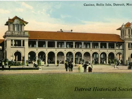 Postcard - Casino, Belle Isle, Detroit, Mich.