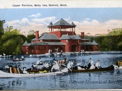 Postcard - Upper Pavilion, Belle Isle, Detroit, Mich.
