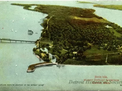 Postcard - Belle Isle as seen from an Aeroplane, Detroit, Mich.