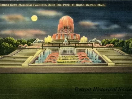 Postcard - The James Scott Memorial Fountain, Belle Isle Park, at Night, Detroit, Mich.