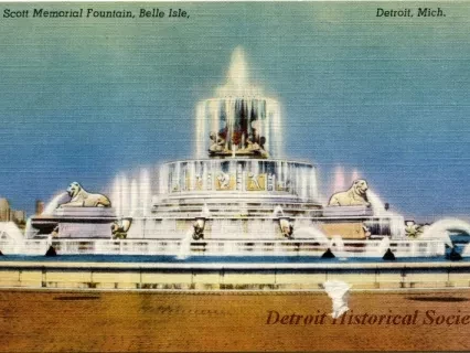 Postcard - James Scott Memorial Fountain, Belle Isle, Detroit, Mich.