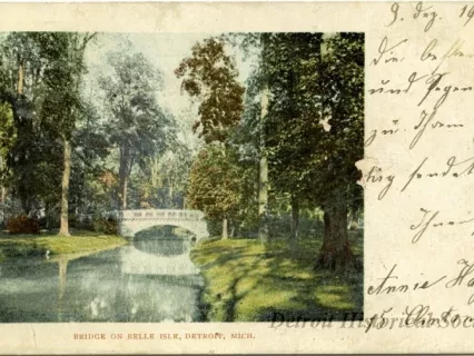 Postcard - Bridge on Belle Isle, Detroit, Mich.