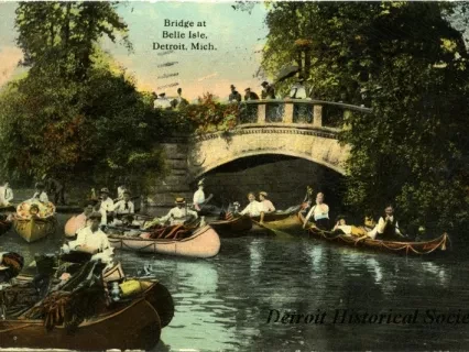 Postcard - Bridge at Belle Isle, Detroit, Mich.