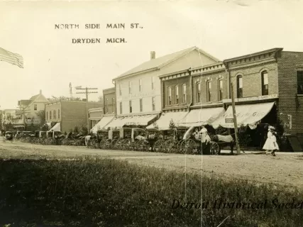 Postcard - North Side Main St., Dryden Mich.
