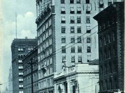 Postcard - Detroit, Mich., Penobscot and State Savings Bldgs.