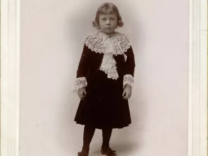 Photograph, Cabinet