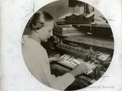 Print, Photographic - Applying the decoration