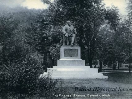 Postcard - The Pingree Statue, Detroit, Mich.
